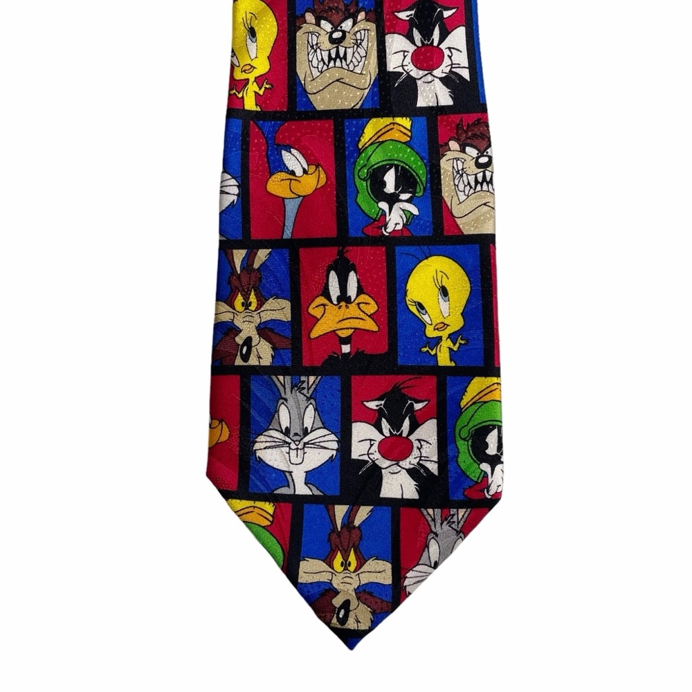 Vintage Looney Tunes Silk Wide Necktie Tie Bugs Bunny Roadrunner Tasmanian Devil